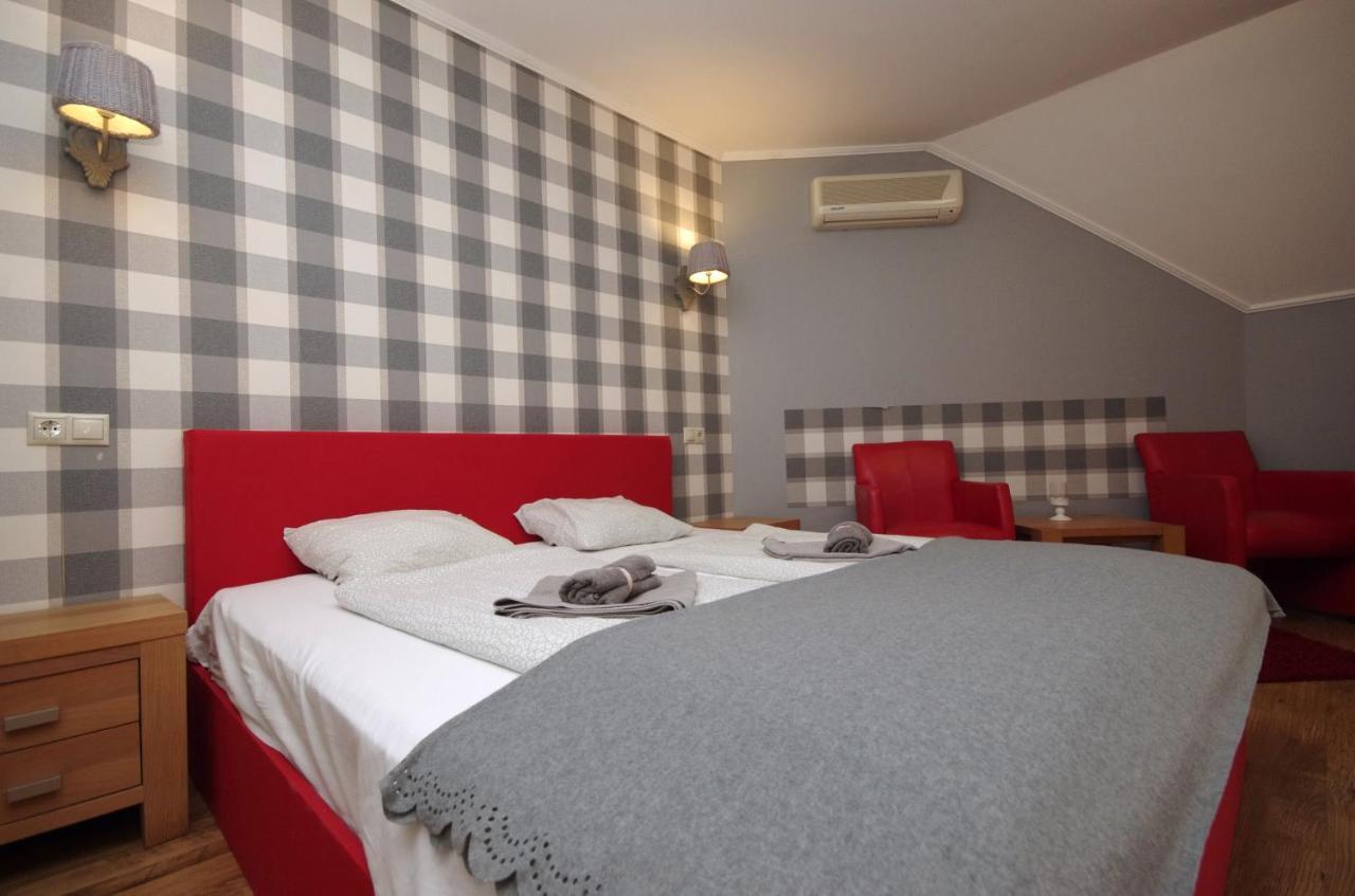 Romantika Panzio Guest house Gyula