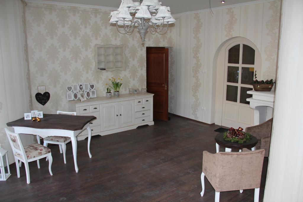 Romantika Panzio Guest house 3*