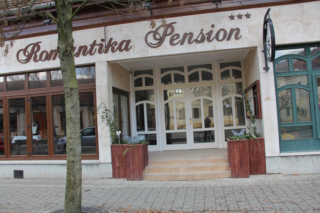 Romantika Panzio Gyula